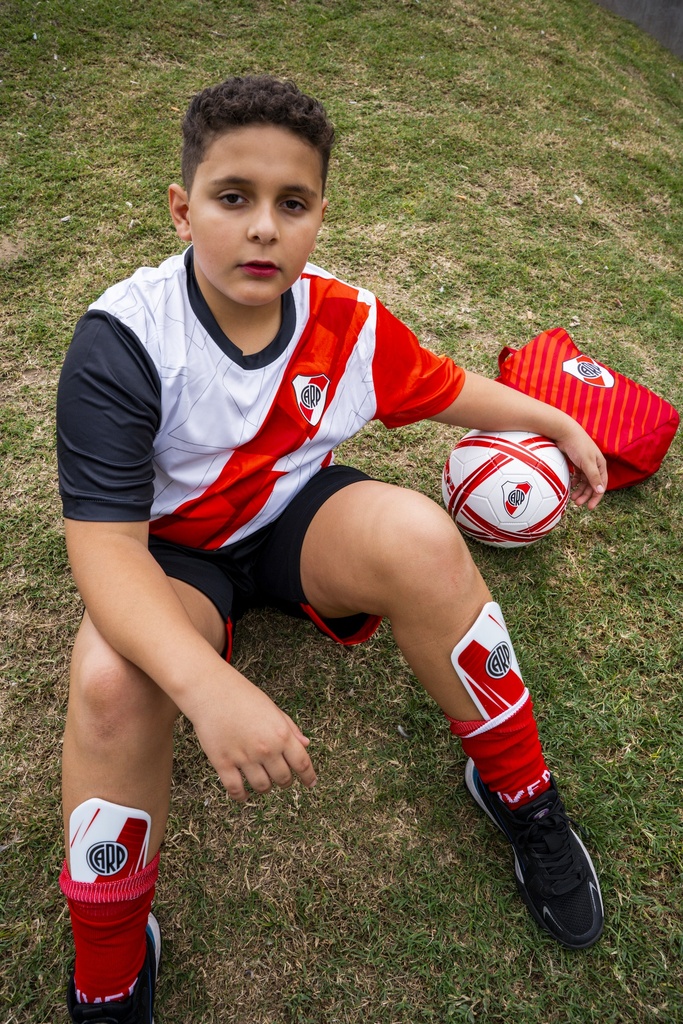 Remera de Entrenamiento Millonario Niño RIVER | LICENCIA CLUBES®