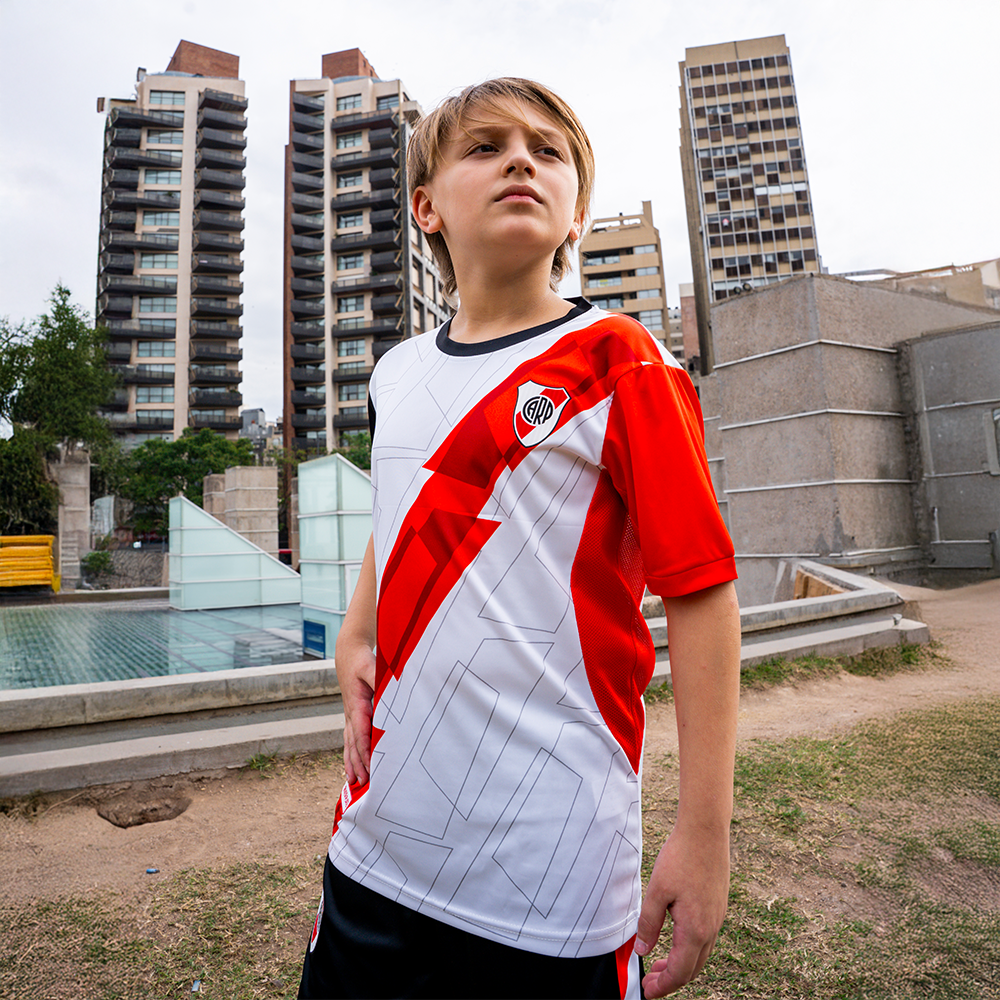 Remera de Entrenamiento Millonario Niño RIVER | LICENCIA CLUBES®