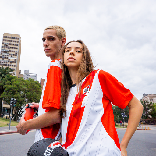 Remera de Entrenamiento Millonario RIVER | LICENCIA CLUBES®