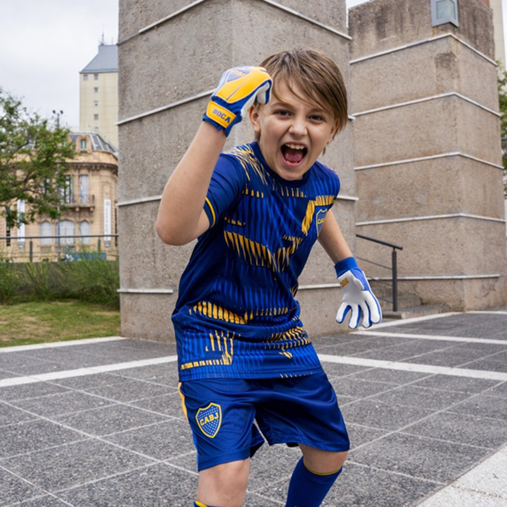 Short de Entrenamiento Bombonera Niño Boca | LICENCIAS CLUBES®