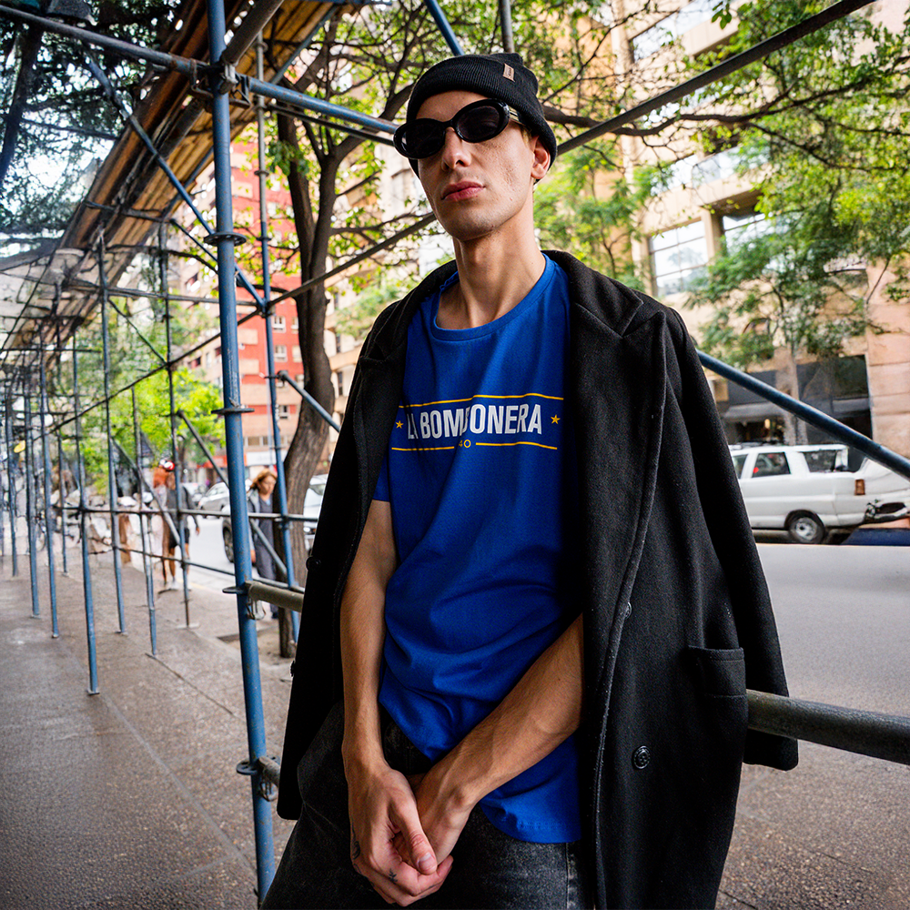 Remera Urbana Bombonera BOCA Senior | LICENCIAS CLUBES®