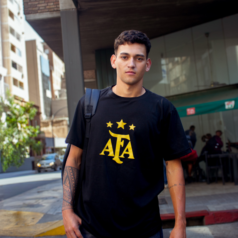 Remera Urbana Coronados de Gloria AFA | LICENCIAS CLUBES®