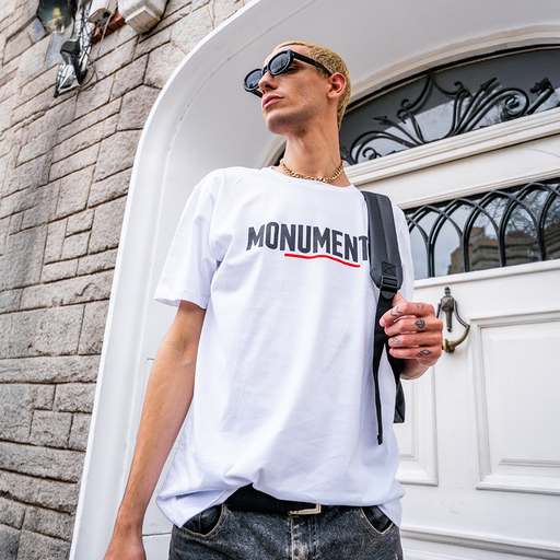 Remera Urbana Monumental RIVER Senior | LICENCIAS CLUBES®